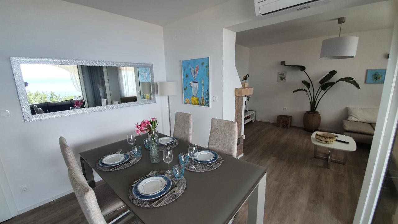 Divine View Apartma 니바이스 외부 사진