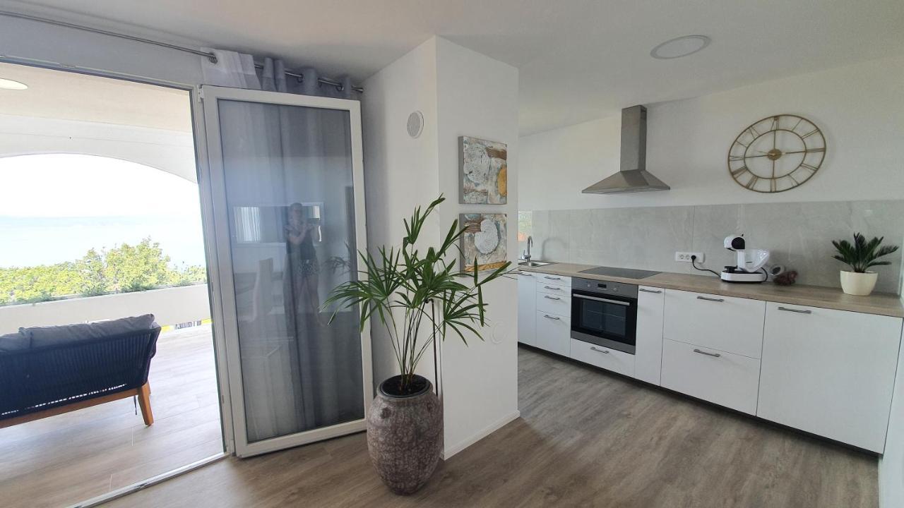 Divine View Apartma 니바이스 외부 사진
